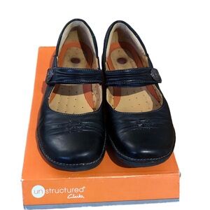 ✨Clarks Black Leather Mary Jane Flats Size 7M💕